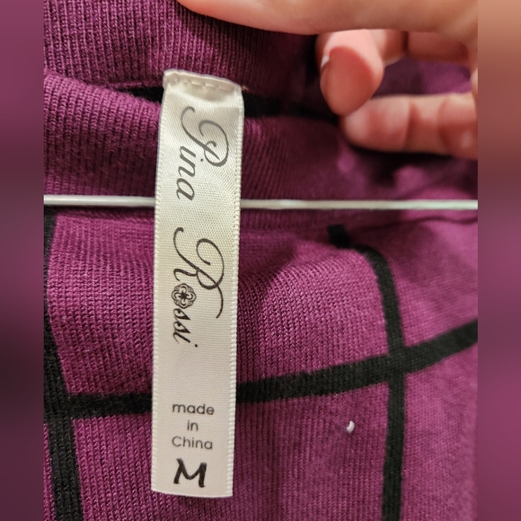 EUC Pina Rossi Wine/Black Windowpane Sweater Skirt Sz M - Picture 4 of 7